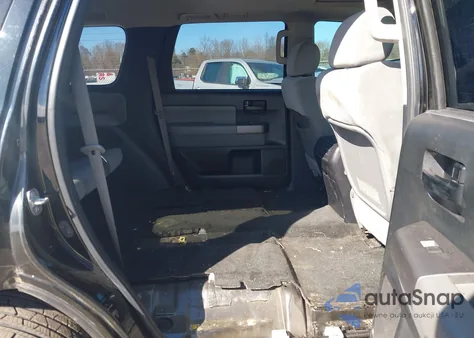 2012 Toyota Sequoia Sr5 5.7L V8 из США, поврежденный, VIN 5TDBY5G11CS062697